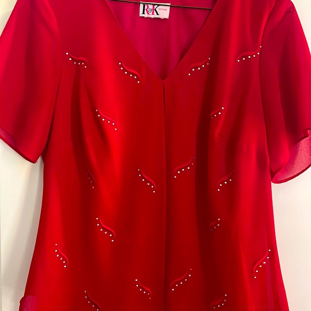 Red dress size large with sequins 1 piece